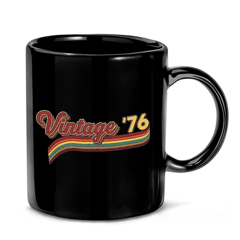 Retro 1976 Vintage Design Mug